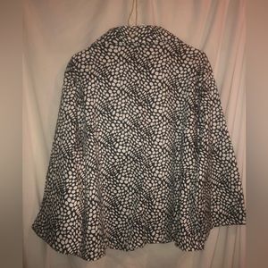 - Black / white abstract polka dot  long sleeve jacket, 3 big black butt…